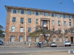 zimbabwe-bylawayo-barclays-bank.jpg