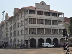 zimbabwe-bylawayo-budynek-mieszkalny-w-centrum-miasta.jpg