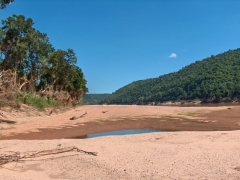 tsiribihina-river.jpg