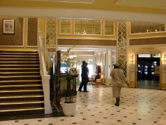 swaziland-royal-swazi-hotel-hall-wejsciowy.jpg